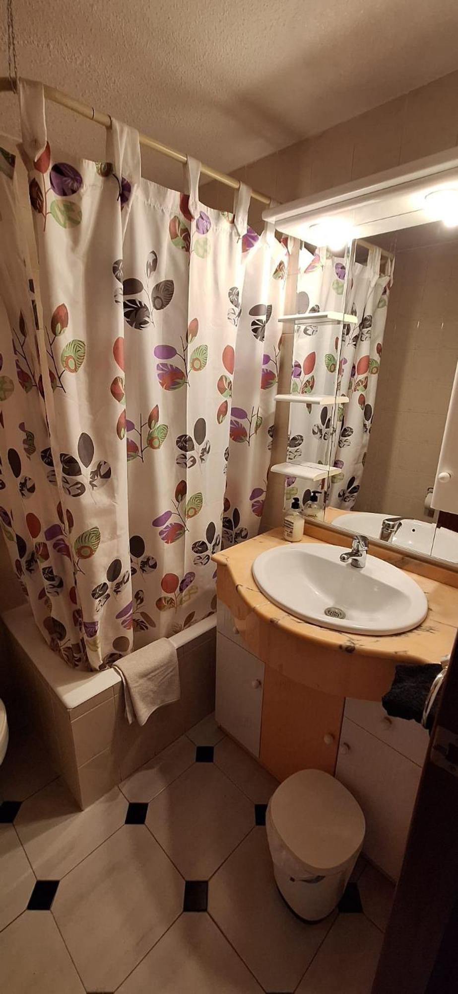 Apartamentos Casa May 1- Centro Benidorm-Solo Mayores De 30 Anos Y Familias Ngoại thất bức ảnh